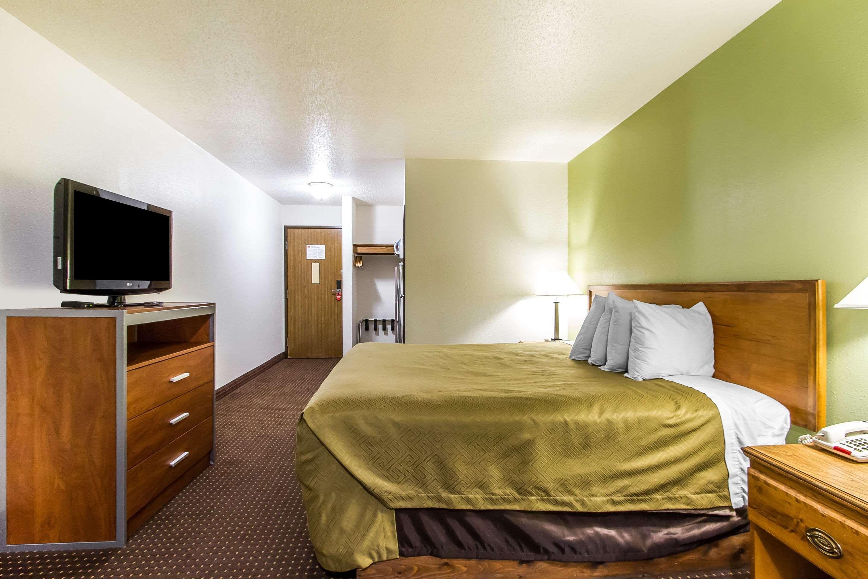 Econo Lodge & Suites Pekin Exterior foto