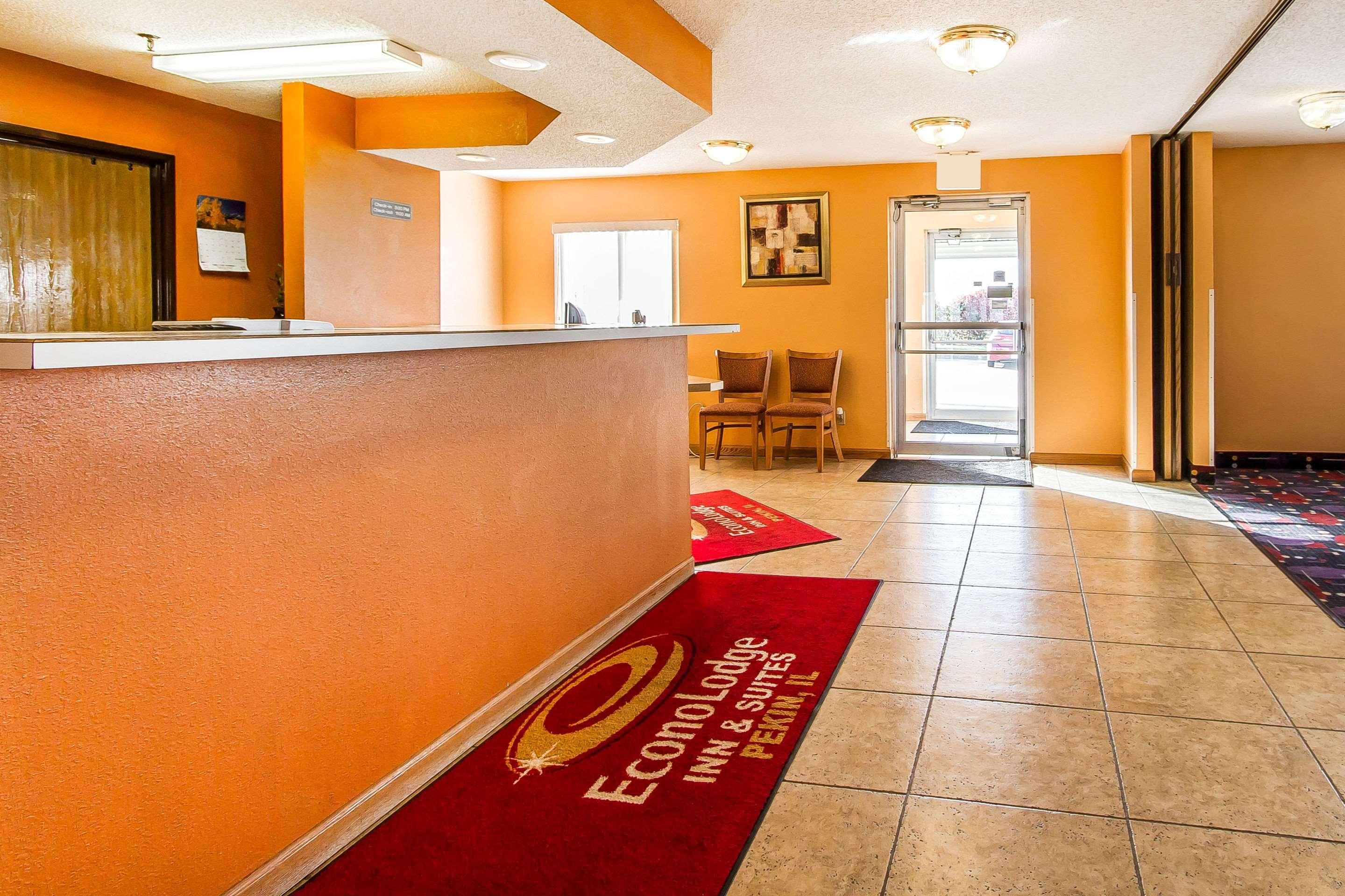 Econo Lodge & Suites Pekin Exterior foto